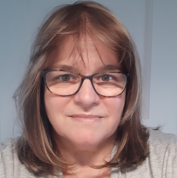 Meet your Posher, Manon - Picture 1 of 1